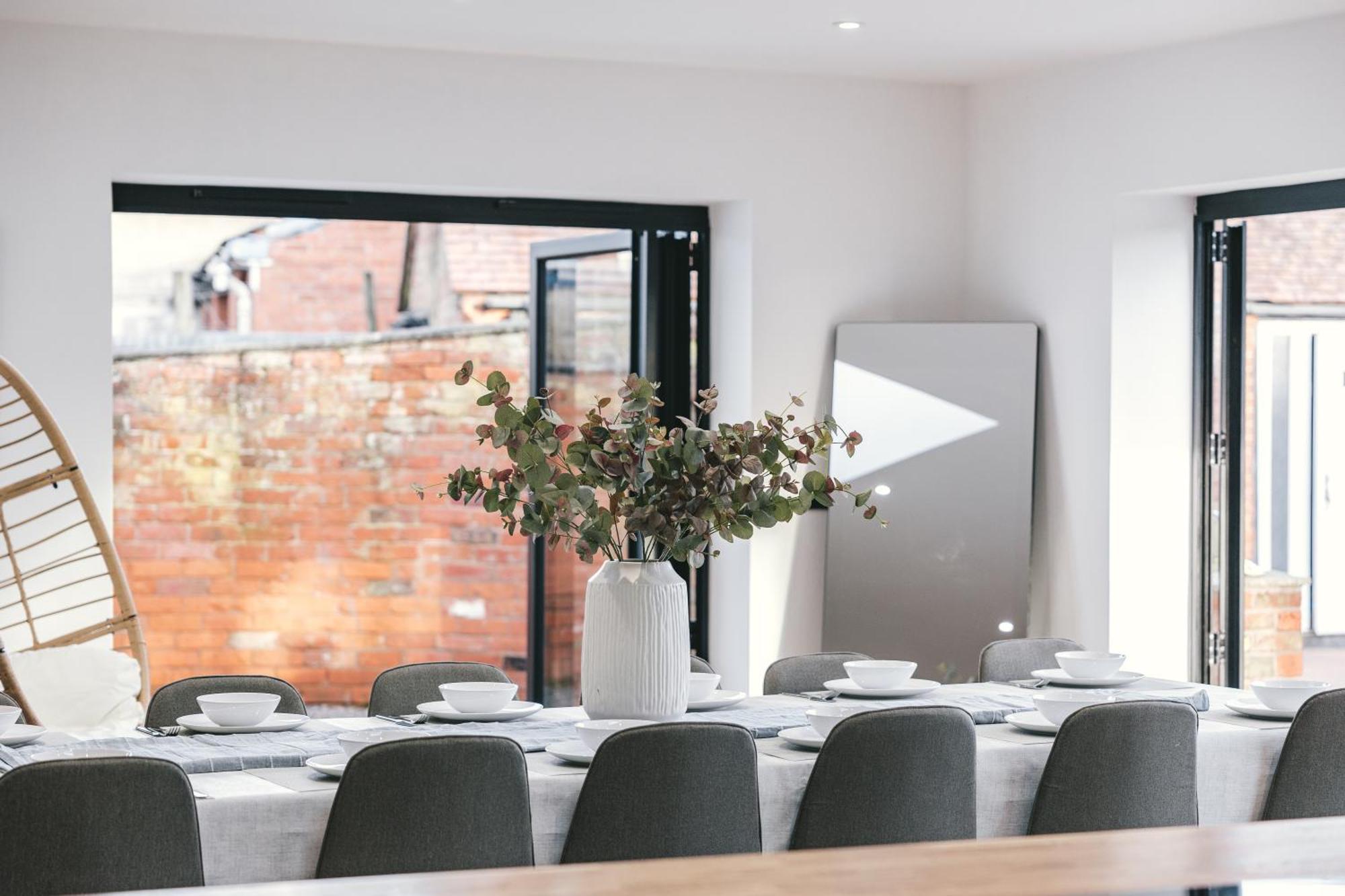 House With A Cinema And Games Room, Sleeps 17 Shrewsbury Esterno foto