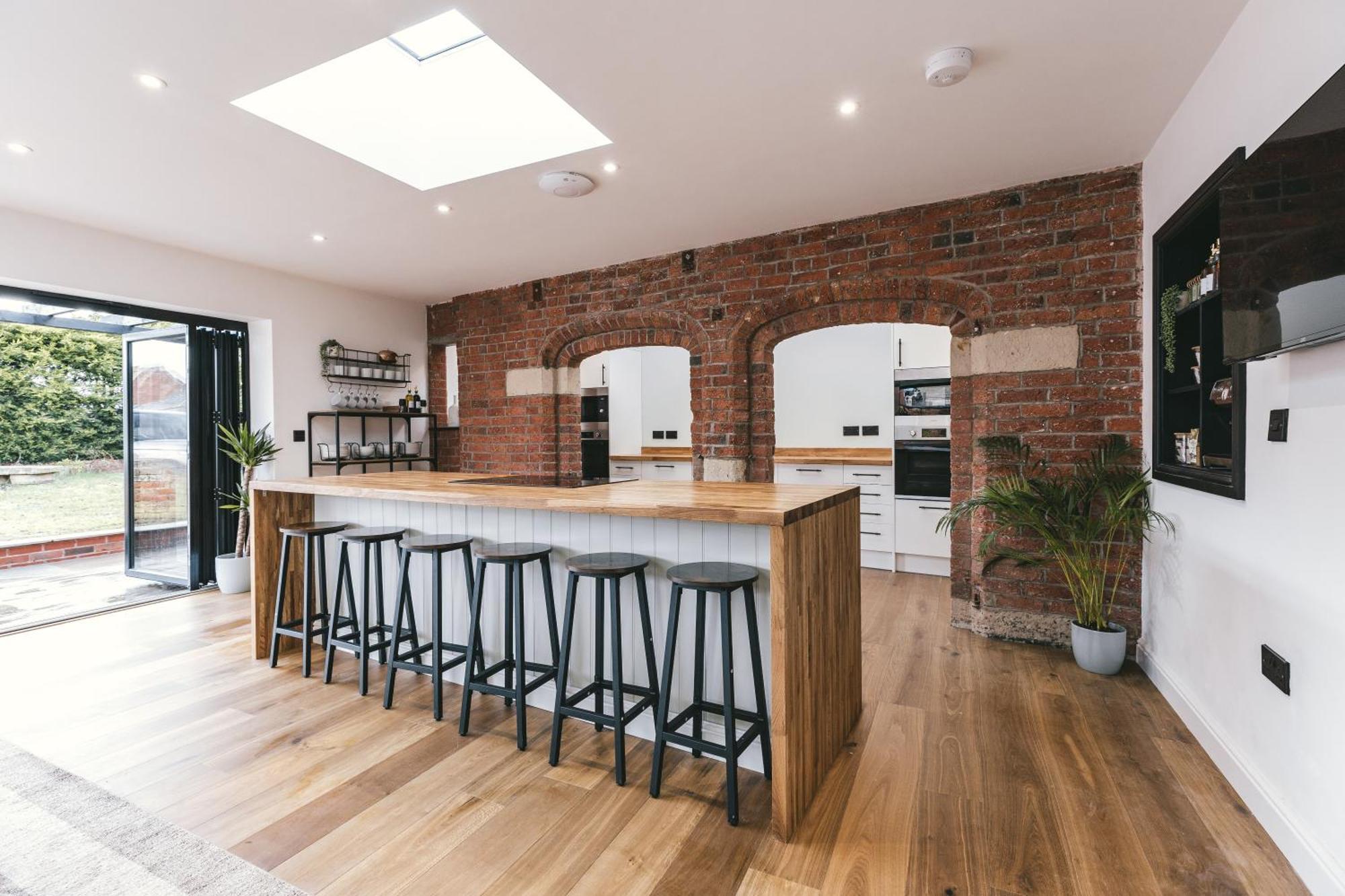 House With A Cinema And Games Room, Sleeps 17 Shrewsbury Esterno foto